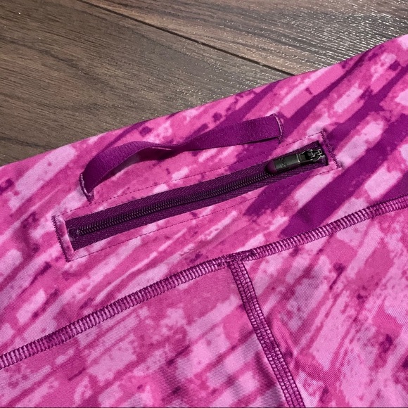 Under Armour - Pink compression leggings - Picture 5 of 6